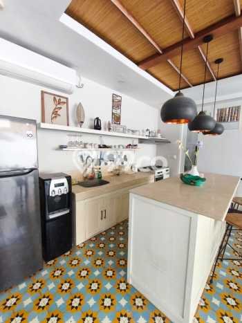Lokasi Strategis! Vila Kawasan , Area 200m2m², Kondisi Terbaik Lokasi Strategis! Vila Kawasan , Area 200m2m², Kondisi Terbaik