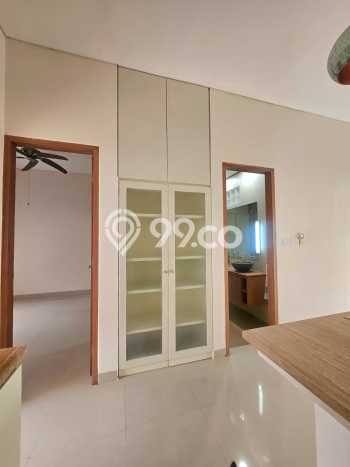 Bisnis Potensial! Vila Kawasan , Area 107m2m², Dekat Mudah Pusat Kota Bisnis Potensial! Vila Kawasan , Area 107m2m², Dekat Mudah Pusat Kota