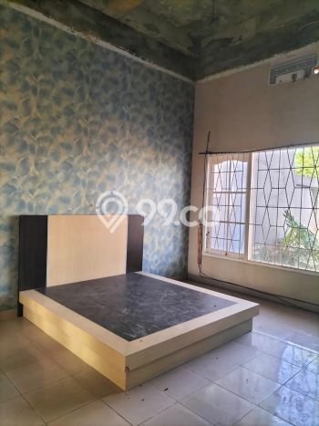 HARGA TERBAIK! Vila Kawasan , Luas 400m2m², Area Prima HARGA TERBAIK! Vila Kawasan , Luas 400m2m², Area Prima
