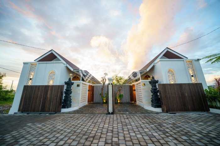 Vila Kawasan , Dimensi 200m2m², Akses ke fasilitas umum Vila Kawasan , Dimensi 200m2m², Akses ke fasilitas umum