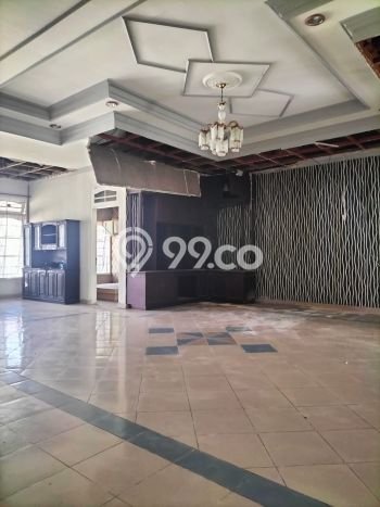 HARGA TERBAIK! Vila Kawasan , Luas 400m2m², Area Prima HARGA TERBAIK! Vila Kawasan , Luas 400m2m², Area Prima