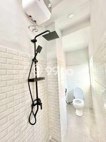 Unit Kost Dijual di Jimbaran dengan 18 Kamar Area Strategis Unit Kost Dijual di Jimbaran dengan 18 Kamar Area Strategis