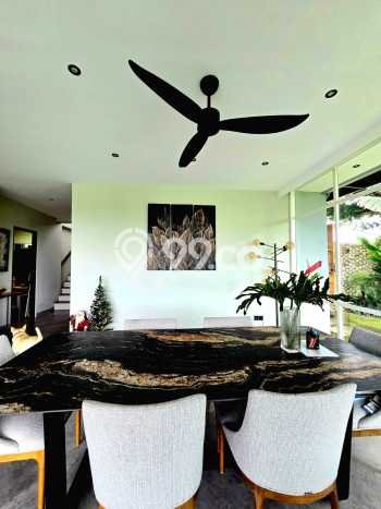 HARGA TERBAIK! Vila Kawasan , Luas 588m2m², Area Prima HARGA TERBAIK! Vila Kawasan , Luas 588m2m², Area Prima