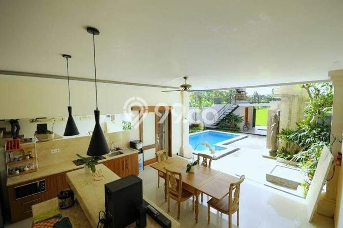 INVESTASI POTENSIAL! Vila Kawasan Ubud, Luas 200m2m², Lingkungan Strategis INVESTASI POTENSIAL! Vila Kawasan Ubud, Luas 200m2m², Lingkungan Strategis