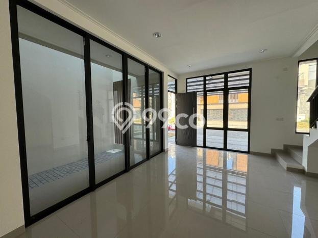 Disewakan! Rumah 4 Kamar Tidur &
3 Kamar Mandi di Pantai Indah Kapuk 2, Jakarta Utara Disewakan! Rumah 4 Kamar Tidur &
3 Kamar Mandi di Pantai Indah Kapuk 2, Jakarta Utara