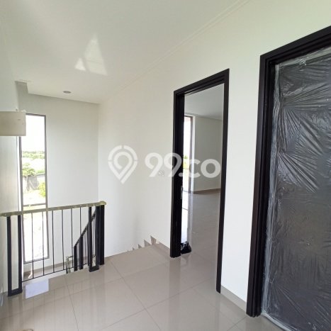 UNIT LANGKA! Rumah kawasan Pantai Indah Kapuk 2, 3 KM, Pemandangan Indah, Luas 120m² Bangunan 170m² UNIT LANGKA! Rumah kawasan Pantai Indah Kapuk 2, 3 KM, Pemandangan Indah, Luas 120m² Bangunan 170m²