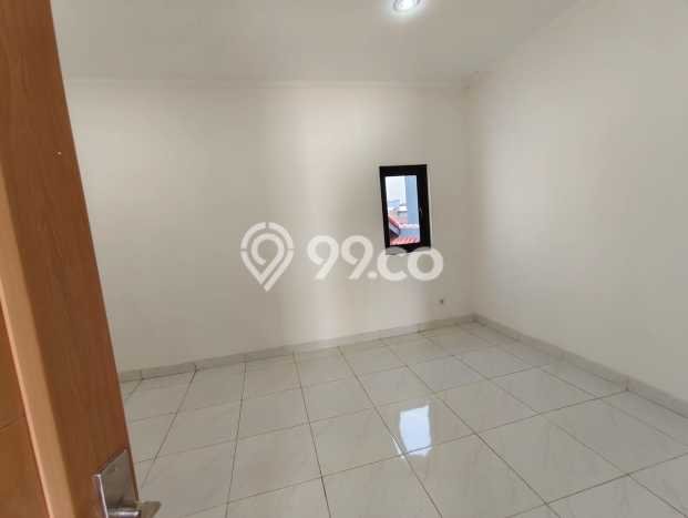 Rumah Modern Cantik 5 KT Siap Huni di Kelapa Gading Rumah Modern Cantik 5 KT Siap Huni di Kelapa Gading
