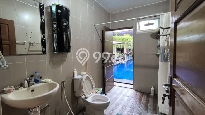 Dijual Rumah Mewah Elegan Dengan View Eksklusif di Pondok Betung, Tangerang Dijual Rumah Mewah Elegan Dengan View Eksklusif di Pondok Betung, Tangerang