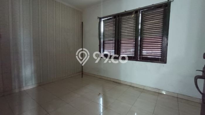 Siap Huni Hunian Elit 7 Kamar di Kebayoran Baru Dekat ke Mana Saja Siap Huni Hunian Elit 7 Kamar di Kebayoran Baru Dekat ke Mana Saja