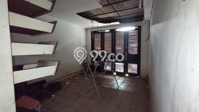 Siap Huni Hunian Elit 7 Kamar di Kebayoran Baru Dekat ke Mana Saja Siap Huni Hunian Elit 7 Kamar di Kebayoran Baru Dekat ke Mana Saja