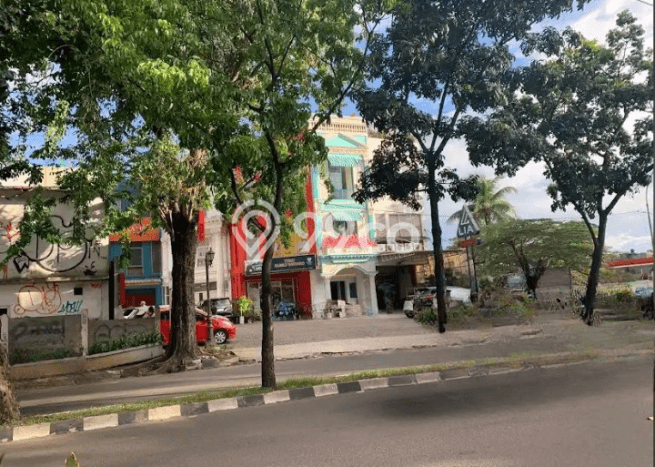 Ruko Bagus Dijual LB 243m2 Lokasi Strategis Tangerang Selatan Area Cocok untuk Berbisnis Ruko Bagus Dijual LB 243m2 Lokasi Strategis Tangerang Selatan Area Cocok untuk Berbisnis