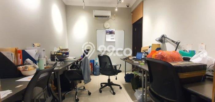 Rumah Bagus Siap Pakai Di Kelapa Gading Luas 300m2 Aman Rumah Bagus Siap Pakai Di Kelapa Gading Luas 300m2 Aman