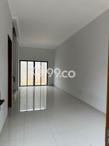 Dijual Hunian Rumah Terawat 4 Kamar di Buah Batu, Bandung Dijual Hunian Rumah Terawat 4 Kamar di Buah Batu, Bandung