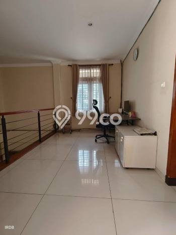 Rumah Elit Modern Tanpa Renovasi di Sukaluyu Bandung Rumah Elit Modern Tanpa Renovasi di Sukaluyu Bandung
