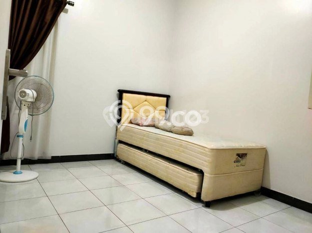 Rumah Asri dengan 3 Kamar Tidur di Lokasi Antapani, Bandung Rumah Asri dengan 3 Kamar Tidur di Lokasi Antapani, Bandung