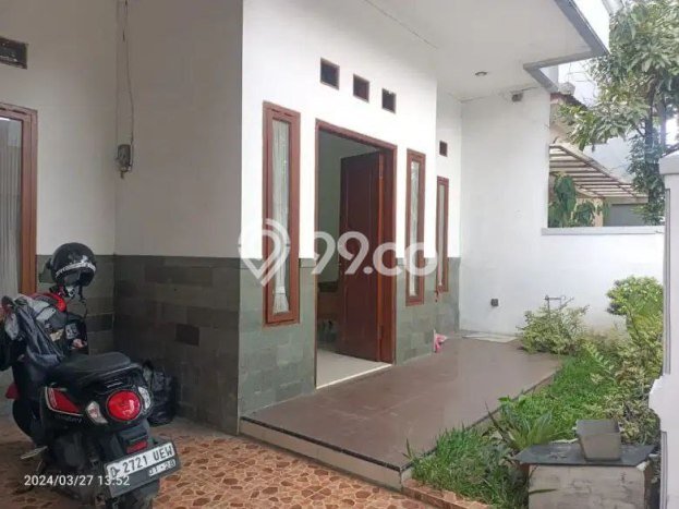 For Sale Rumah 3 Kamar Lokasi Ideal Nyaman dan Strategis di Antapani For Sale Rumah 3 Kamar Lokasi Ideal Nyaman dan Strategis di Antapani