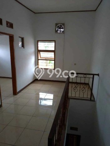 Jual Rumah Strategis Bagus Punya 3 KT di Arcamanik Bandung SHM Jual Rumah Strategis Bagus Punya 3 KT di Arcamanik Bandung SHM