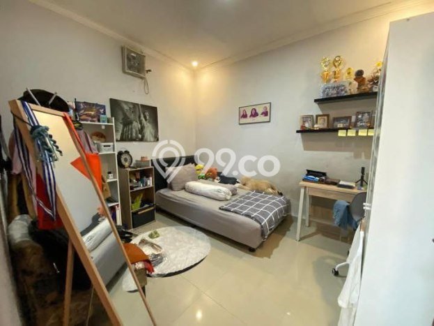 Dijual Hunian Rumah Terawat 4 Kamar di BKR, Bandung Dijual Hunian Rumah Terawat 4 Kamar di BKR, Bandung