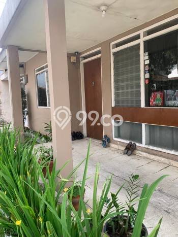 Rumah Mewah LB 109m2 Siap Pakai Desain Elegan di Buah Batu, Bandung Rumah Mewah LB 109m2 Siap Pakai Desain Elegan di Buah Batu, Bandung