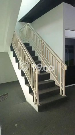 Ready to Use! Premium House LT 308m2 Desain Elegan di Burangrang Ready to Use! Premium House LT 308m2 Desain Elegan di Burangrang