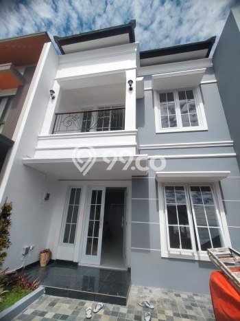 Rumah 3 Kamar Akses Transportasi Umum di Antapani, Bandung Rumah 3 Kamar Akses Transportasi Umum di Antapani, Bandung