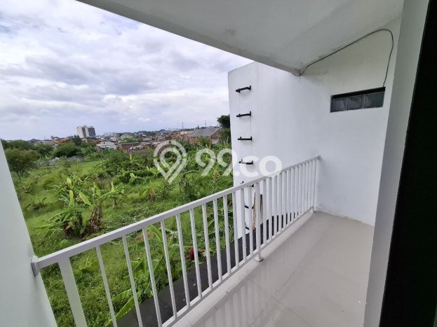 Dijual Hunian Rumah Terawat 3 KT di Cikutra, Bandung Dijual Hunian Rumah Terawat 3 KT di Cikutra, Bandung