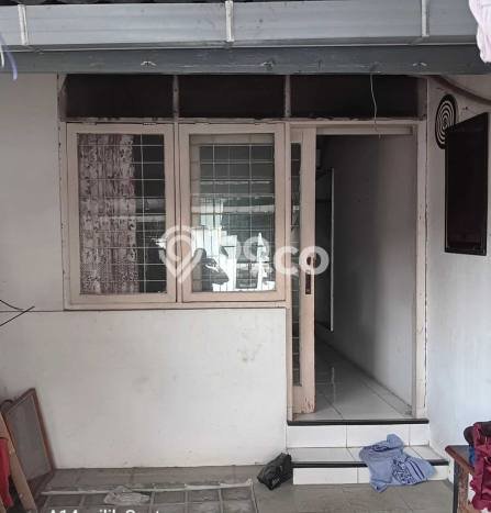 For Sale Hunian Rumah Terawat 4 KT di Soekarno Hatta, Bandung For Sale Hunian Rumah Terawat 4 KT di Soekarno Hatta, Bandung