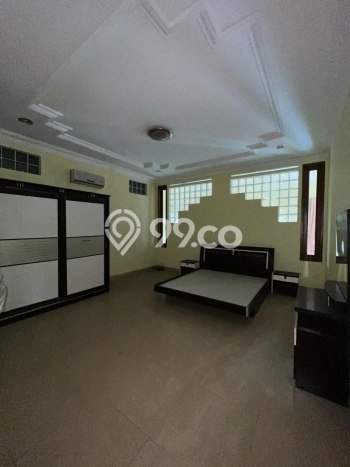 Rumah Kualitas Premium LT 330m2m² Akses Dekat di Kawasan Berkembang , Bandung Rumah Kualitas Premium LT 330m2m² Akses Dekat di Kawasan Berkembang , Bandung