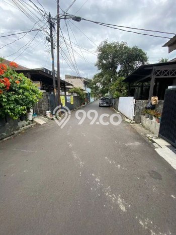 Rumah Luas Asri 4 KT Siap Huni di BKR Bandung Rumah Luas Asri 4 KT Siap Huni di BKR Bandung