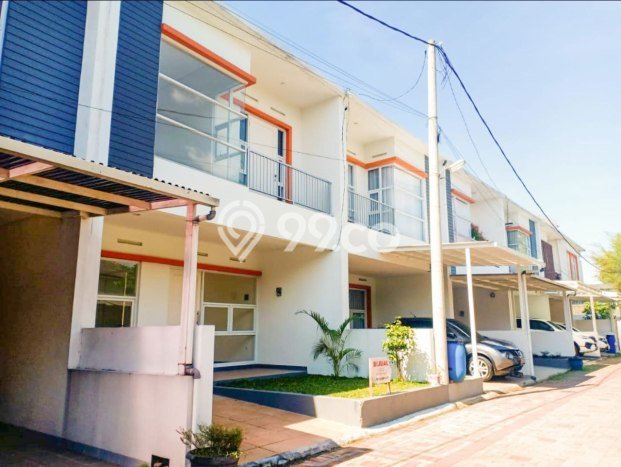 BEST OFFER! Rumah Nyaman di Arcamanik, LT 111m² Bangunan 110m² BEST OFFER! Rumah Nyaman di Arcamanik, LT 111m² Bangunan 110m²