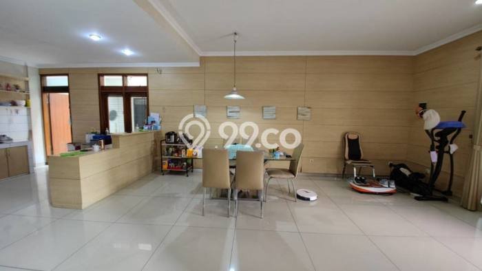 Rumah Elit Modern Tanpa Renovasi di Sukaluyu Bandung Rumah Elit Modern Tanpa Renovasi di Sukaluyu Bandung