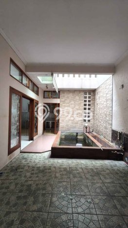 Dijual Rumah Premium dengan Fasilitas Sekitar Komplit di Batununggal, Bandung Dijual Rumah Premium dengan Fasilitas Sekitar Komplit di Batununggal, Bandung
