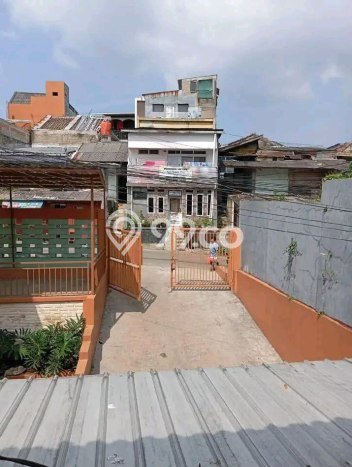 Unit Kost Dijual di Bandung Spesifikasi 56 Kamar Tidur dan Area Strategis Unit Kost Dijual di Bandung Spesifikasi 56 Kamar Tidur dan Area Strategis