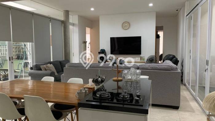 Rumah Elit LB 300m2 Siap Huni Desain Elegan di Cijagra, Bandung Rumah Elit LB 300m2 Siap Huni Desain Elegan di Cijagra, Bandung