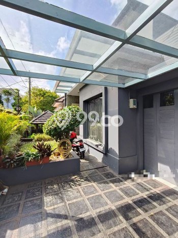 Jual Rumah Mewah Elegan Dengan View Eksklusif di Geger Kalong, Bandung Jual Rumah Mewah Elegan Dengan View Eksklusif di Geger Kalong, Bandung