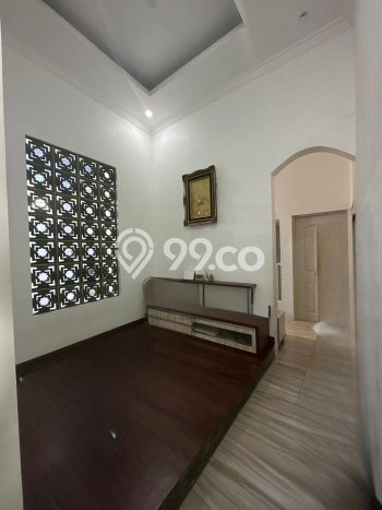 Dijual Hunian Rumah Terawat 5 KT di Turangga, Bandung Dijual Hunian Rumah Terawat 5 KT di Turangga, Bandung