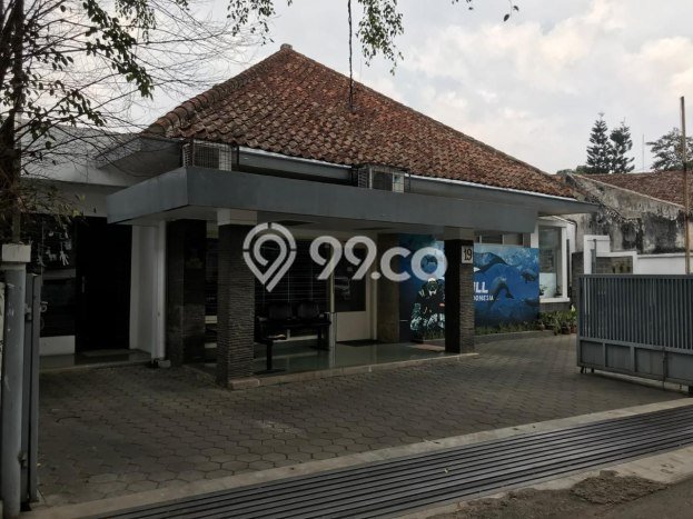 Dijual Rumah Mewah Elegan Dengan View Cantik di Riau, Bandung Dijual Rumah Mewah Elegan Dengan View Cantik di Riau, Bandung