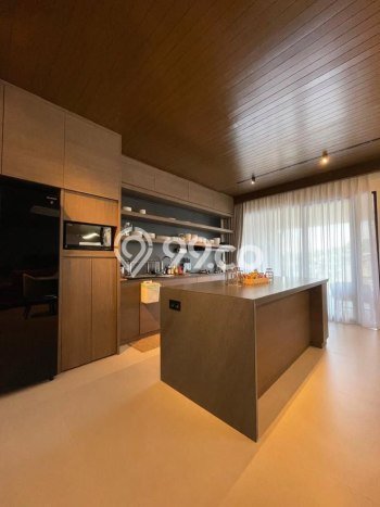 Ready to Use! Luxury House LT 512m2 Desain Elegan di Resor Dago Pakar Ready to Use! Luxury House LT 512m2 Desain Elegan di Resor Dago Pakar