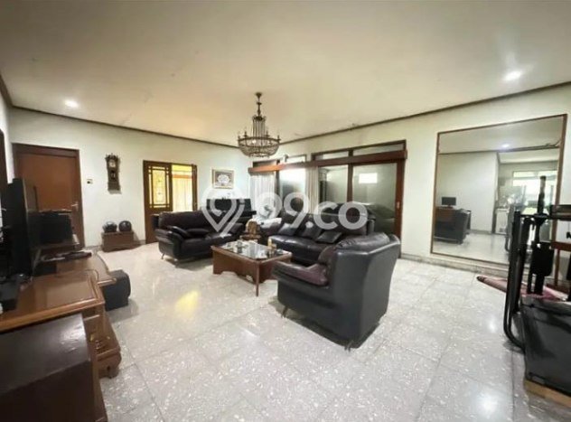 Rumah 3 KT 3 KM LT 555m2m², LB 375m2m² di , Bandung Rumah 3 KT 3 KM LT 555m2m², LB 375m2m² di , Bandung