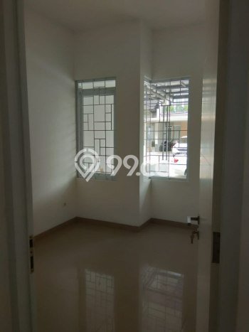 Jual Rumah Eksklusif 3 KT di Buah Batu, Bandung Jual Rumah Eksklusif 3 KT di Buah Batu, Bandung