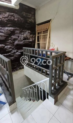 For Sale Rumah 5 Kamar Lokasi Ideal Nyaman dan Strategis di Antapani For Sale Rumah 5 Kamar Lokasi Ideal Nyaman dan Strategis di Antapani