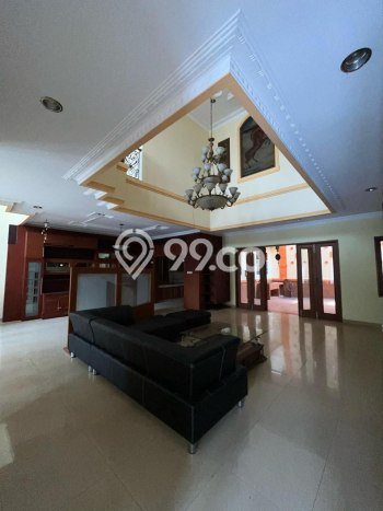 Rumah Kualitas Premium LT 330m2m² Akses Dekat di Kawasan Berkembang , Bandung Rumah Kualitas Premium LT 330m2m² Akses Dekat di Kawasan Berkembang , Bandung