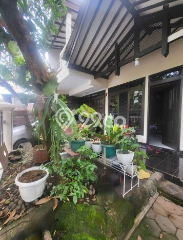 Hunian Elit LB 460m2 Siap Huni Desain Elegan di Turangga, Bandung Hunian Elit LB 460m2 Siap Huni Desain Elegan di Turangga, Bandung