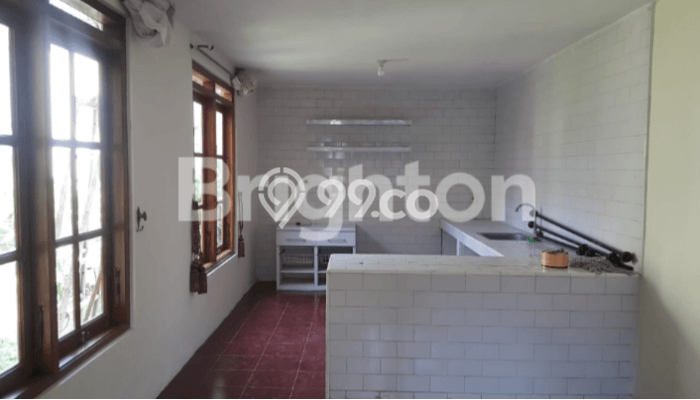 HOT DEAL! Rumah area Kasihan, 5 KM, Area Strategis, Luas 350m² Bangunan 200m² HOT DEAL! Rumah area Kasihan, 5 KM, Area Strategis, Luas 350m² Bangunan 200m²