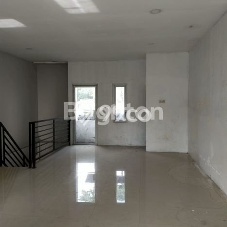 Untuk Dijual Ruko di Sleman Sleman LT 179m2 / LB 300m2 Untuk Dijual Ruko di Sleman Sleman LT 179m2 / LB 300m2