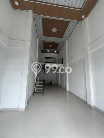 Ruko Strategis di Demangan, Luas 140m², Jalan Utama, Area Bisnis Aktif Ruko Strategis di Demangan, Luas 140m², Jalan Utama, Area Bisnis Aktif