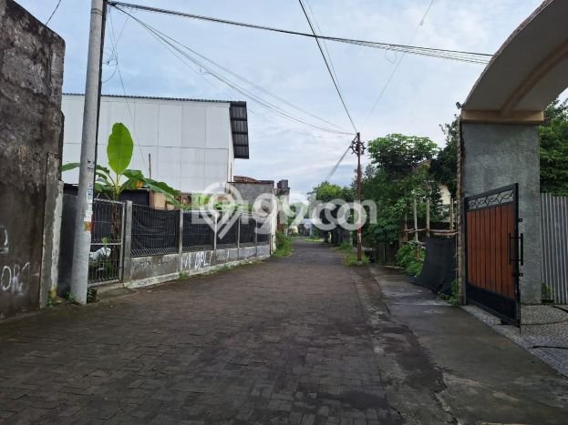 Tanah untuk Dijual Lokasi Mlati, Sleman Luas 649m2 SHM Tanah untuk Dijual Lokasi Mlati, Sleman Luas 649m2 SHM