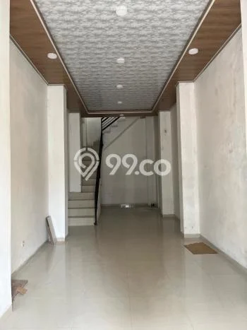 Ruko Strategis di Demangan, Luas 140m², Jalan Utama, Area Bisnis Aktif Ruko Strategis di Demangan, Luas 140m², Jalan Utama, Area Bisnis Aktif