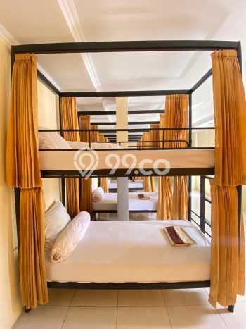 KESEMPATAN EMAS! Vila Kawasan , Dimensi 436m2m², Lingkungan Eksklusif dengan keamanan terjaga KESEMPATAN EMAS! Vila Kawasan , Dimensi 436m2m², Lingkungan Eksklusif dengan keamanan terjaga