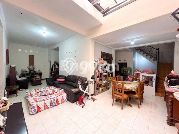 SEGERA MILIKI! Rumah di Ngaglik, Sleman, Luas 212m² LB 200m² SEGERA MILIKI! Rumah di Ngaglik, Sleman, Luas 212m² LB 200m²